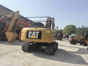 Excavadora de cadenas Caterpillar 320D2L usada, directamente de fábrica, en perfecto estado de mantenimiento. Excavadora hidráulica usada CAT 320 DL en venta. - Product Image 4
