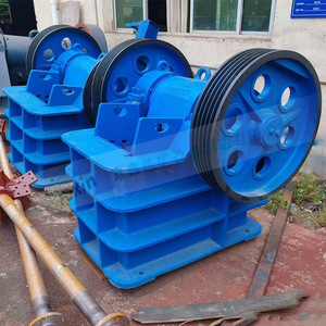 Trituradora de mandíbulas 381120K azul, máquina industrial para triturar rocas para minería y construcción - Product Image 3
