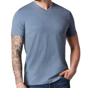 All'ingrosso 180 gsm <span class=keywords><strong>T</strong></span>-Shirt per gli uomini di Design semplice nero con scollo <span class=keywords><strong>a</strong></span> <span class=keywords><strong>V</strong></span> 100% cotone <span class=keywords><strong>T</strong></span>-Shirt - Product Image 4