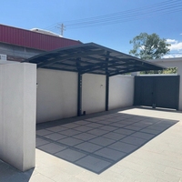 Cochera Modular de Aluminio para Exteriores, Diseño Moderno, Multi-Espacio, con Techo Arqueado, Personalización Profunda