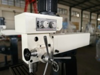 SUPERTECH ZX7550C Perforación de engranajes Fresadora CNC 50mm Perforadora de agujeros Fresado final