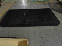 Plateforme de table de soudage 3D hautement flexible, supportant le positionnement rapide à plusieurs angles et le serrage rapide
