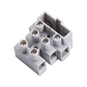 <span class=keywords><strong>3</strong></span> pin 450V 32A hợp nhất khối thiết bị đầu cuối với 250V 6.3A giữ cầu chì, vít gắn kết ánh sáng cầu chì kết nối cho Phân phối điện - Product Image 4