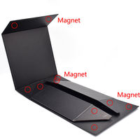 Boîte cadeau avec fermeture magnétique, matériaux recyclés écologiques, logo personnalisé en relief, design pliable pour l'emballage de chaussures