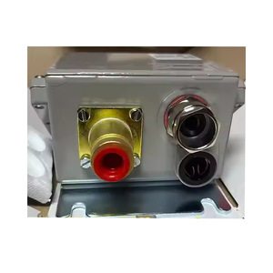 Contrôleur de pressostat de climatisation KPS35 060-310566 060-310866 060-310066 pour Danfoss - Product Image 2