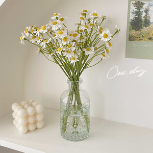 Ramo de Flores de Manzanilla Artificiales de 10cm-30cm, Margaritas de Seda para Decoración del Hogar, Origen Europeo - Product Image 1