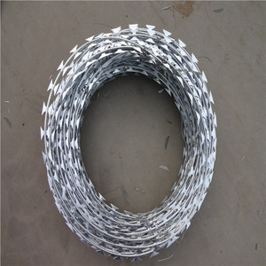 <span class=keywords><strong>Fil</strong></span> de fer <span class=keywords><strong>barbelé</strong></span> pour rasoir <span class=keywords><strong>vert</strong></span>, pièces revêtues de PVC - Product Image 3