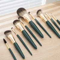 Ensemble de pinceaux de maquillage haut de gamme pour les boutiques de beauté en ligne avec emballage personnalisé et production directe d'usine