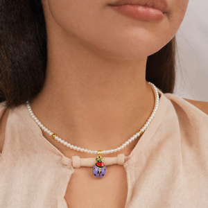 Collier de perles avec pendentif coccinelle plaqué or, acier inoxydable 316L, bijoux durables et résistants pour femmes - Product Image 3