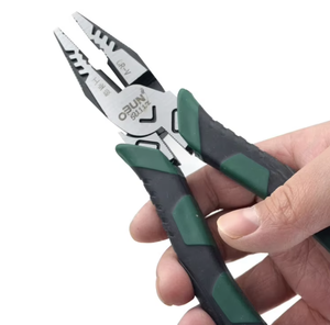 Pinze Multifunzione per Elettricisti all'Ingrosso, Utensili per Spellatura Fili, Forbici per Cavi Rotti/Avvolti - Product Image 1