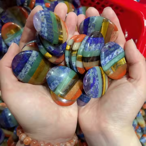 Venta al por mayor 7 <span class=keywords><strong>Chakra</strong></span> Preocupación Piedra Cristal Natural Terapia Reiki Pulgar Gema 35x45mm Cristal Terapia Preocupación Piedra - Product Image 1