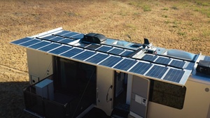 Panneaux solaires flexibles mono-hétérojonction à haute efficacité <span class=keywords><strong>150W</strong></span> 17V, pliables <span class=keywords><strong>pour</strong></span> les voitures électriques, les bateaux, les véhicules électriques, les toits de <span class=keywords><strong>camping</strong></span>-cars, les bateaux et les <span class=keywords><strong>camping</strong></span>-cars - Product Image 6