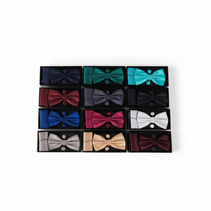 Caja de Regalo con Corbata de Lazo de Puntos, Set de 240 Piezas con Pañuelo de Bolsillo, Accesorio de Vestimenta Formal - Product Image 1