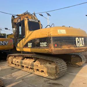 Pelle sur chenilles Caterpillar 320CL d'occasion de fabrication japonaise modèle 2015 avec moteur et boîte de vitesses Garantie de 12 mois 0 à 2000 heures - Product Image 1