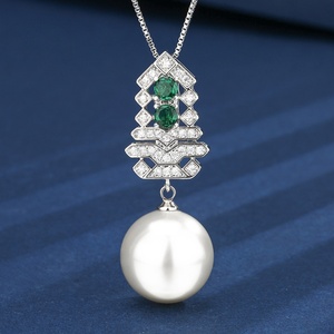 Fashion Eco-friendly Copper Christmas Tree Style Earrings Necklace Set <b>Emerald</b> Green Zirconia 16-12mm White Pearl Jewelry Set - Product Image 5