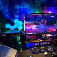 Lampe Quantique LED Hexagonale Connectée Wi-Fi pour Salle de Jeu