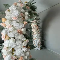 Roze Real Touch Kunstbloemen Kunstbloemenboog voor Bruiloftdecoratie