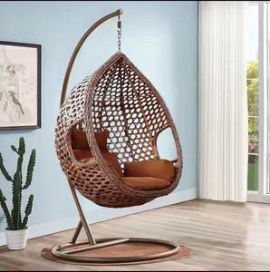 Silla <span class=keywords><strong>Columpio</strong></span> Tipo <span class=keywords><strong>Huevo</strong></span> para Exteriores, Moderna, con Base Grande Antideslizante de 125 cm, Mimbre de Ratán PE, Soporte de Metal, Capacidad de Carga de 300 kg, para Patio - Product Image 2