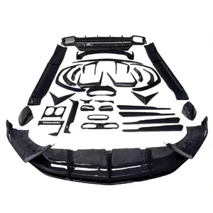 Kit de Carrocería de Fibra de Carbono Tipo M de Segunda Generación para Lamborghini URUS, Parachoques, Faldones Laterales, Alerón, Capó, Guardabarros - Product Image 2