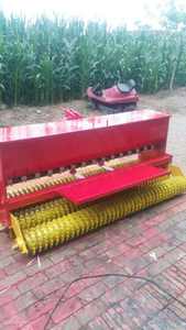 <span class=keywords><strong>Seminatrice</strong></span> per <span class=keywords><strong>Prato</strong></span> con Profondità di Semina 6-25mm, Macchina per la Protezione delle Piante e la Semina di Semi d'Erba - Product Image 4