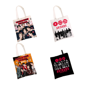 Bolsos de Mano Cuadrados de Lona con Estampado de Grupos de Ídolos de Kpop, Bolsos de Hombro Personalizados del Tour Mundial de Arirang, Colección Reutilizable para Fans - Product Image 1