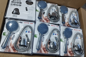 مجموعة رأس دش محمول متعدد الوظائف بتدفق عالي ورشاش مضغوط مع أوضاع قابلة للتعديل وخرطوم وحامل للحمام - Product Image 3