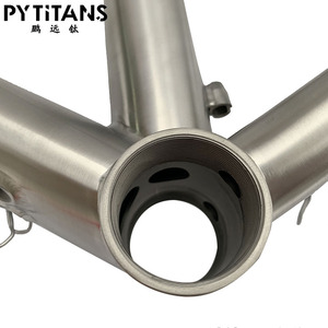 Gravel Road Bike 700 x32c telaio per bicicletta da corsa in lega di titanio con freno a disco dell'asse passante - Product Image 6