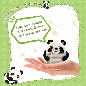 Panda en Crochet Positif : Adorable Panda d'Écoute en Crochet – Cadeau de Remise de Diplôme pour Elle et Lui, Cadeau Anti-Stress d'Anniversaire - Product Image 3