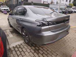 <span class=keywords><strong>Peugeot</strong></span> <span class=keywords><strong>408</strong></span> d'occasion <span class=keywords><strong>2022</strong></span> 1.6T Shine, marque française, puissance 123 kW, consommation de carburant 7L, régulateur de vitesse, sûr et fiable - Product Image 6