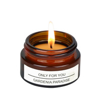 Vente en gros de bougie parfumée à la cire de soja en cire de noix de coco dans un pot à bougie en verre ambré avec couvercle Bougies parfumées de luxe de marque privée