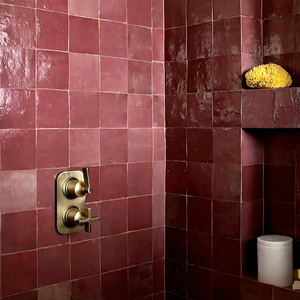 Piastrelle in Ceramica Smaltata Artigianale Marocchina 10x10 Stile Vintage con Sfondo Sfumato per Pareti, Ideali per Homestay e Caffè - Product Image 3