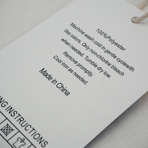 <span class=keywords><strong>Custom</strong></span> doppia stampa di nome e Logo indumento personalizzato di spessore appendi <span class=keywords><strong>tag</strong></span> per donne vestiti per vestiti per bambini con stringhe - Product Image 6