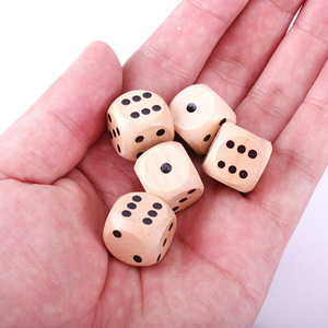 <span class=keywords><strong>Dados</strong></span> <span class=keywords><strong>grandes</strong></span> de madera de 40mm, juguete de esquina redonda de 6 lados <span class=keywords><strong>para</strong></span> juegos de mesa familiares, entretenimiento y juego de mesa - Product Image 5