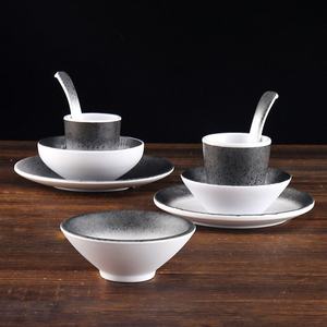 Juego de vajilla de melamina retro japonesa, juego de tazas de restaurante de cuatro piezas de diseño moderno, tazón de sopa de olla caliente, plato pequeño, cuchara comercial - Product Image 2