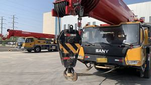SANY offiziell zertifizierte gebrauchte 130t LKW Kran STC1300C8-6 - Product Image 4