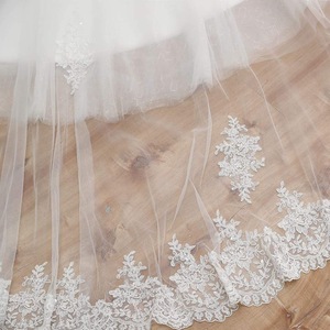 Venta al por mayor de Vestidos de Novia de encaje de princesa con encaje de manga larga de talla grande elegante Robe De Marie - Product Image 4