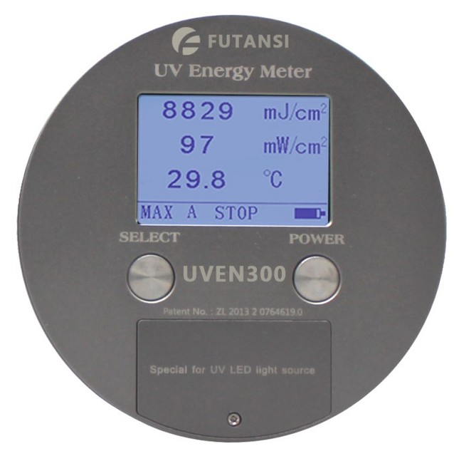 Handheld Digital UV Radiometer 365nm 395nm 405nm UV Intensity Meter High Accuracy Ultraviolet Light Meter IP65 Protection