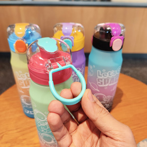 Let's Go Space Water Bottle 600ml Gradient Design Direct Drinking Plastic Cup For Juice Milk Tea Gift - Product Image 2