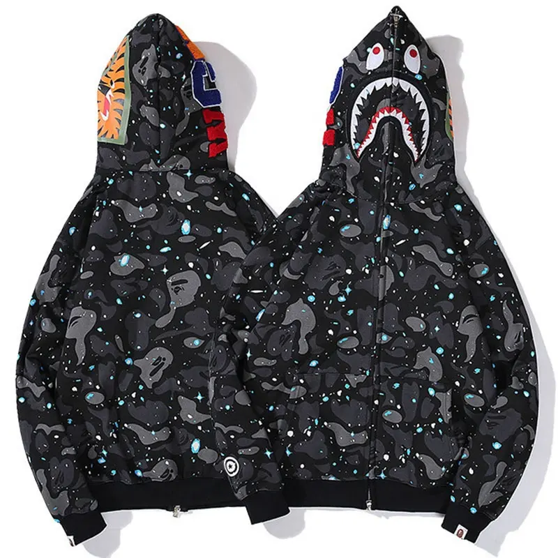 अमेज़न शीर्ष विक्रेता शार्क कशीदाकारी मुद्रित Hooded लंबे बाजू गद्देदार Streetwear हिप-हॉप जिपर छलावरण चमकदार हूडि