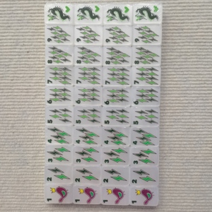 Ensemble <span class=keywords><strong>de</strong></span> tuiles <span class=keywords><strong>de</strong></span> mahjong en acrylique <span class=keywords><strong>de</strong></span> luxe moderne sur mesure, 160 pièces, pliable, écologique, blanc, divertissement familial pour enfants - Product Image 3