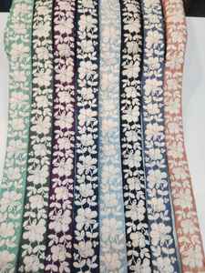 Vente en gros de bordure en dentelle de tulle brodée de style ethnique vintage en maille colorée - Product Image 2