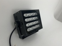 Projecteur RGBW 30W 50W LED Télécommande Étanche Extérieur pour Arbre Teinté Décoration de Fête Paysage Éclairage Arc-en-ciel