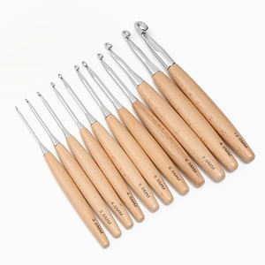 Outils de tricotage en gros 11 pièces de tailles différentes couture manche en bois massif crochet en métal crochet crochet - Product Image 1
