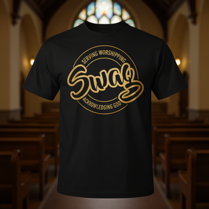 Camiseta Unisex para Adultos con Estampado Dorado sobre Negro de Servir, Adorar y Reconocer a Dios, Regalos Religiosos para Iglesia, Cuello Redondo, Manga Corta - Product Image 3