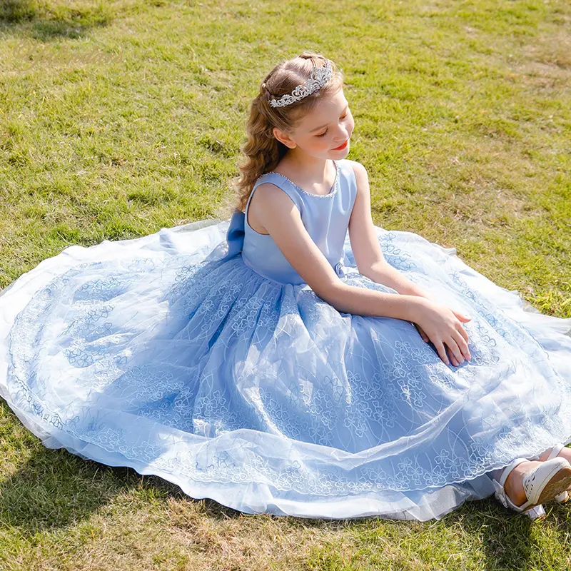 فستان قصير للأطفال تصميم مخصوص 2024 مناسب لحفلات الزفاف والمسابقات البدنية للبنات بعمر 12 سنة