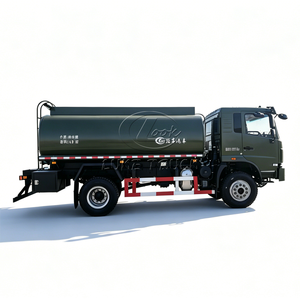 Camions personnalisables à quatre roues motrices, robustes et fiables, pour le transport de carburant, utilisés pour le ravitaillement des chantiers de construction - Product Image 1