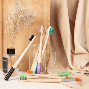 Gloway LOGO Oem <span class=keywords><strong>Brosse</strong></span> <span class=keywords><strong>à</strong></span> dents en bambou naturel <span class=keywords><strong>à</strong></span> poils souples biodégradable et compostable écologique sans BPA pour enfants <span class=keywords><strong>ou</strong></span> adultes - Product Image 5