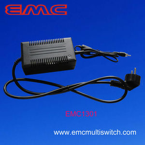 Antenne parabolique, récepteur numérique, alimentation, multiswitch dédié 18V 3A, adaptateur <span class=keywords><strong>de</strong></span> bureau - Product Image 2
