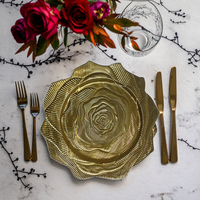 Assiettes de présentation rondes en plastique PP dorées, de luxe et durables, motif personnalisé pour mariages, hôtels et fêtes, vaisselle Fujian – Vente chaude
