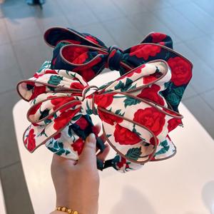 طوق شعر وردي بطراز ريترو إنز طبعة كبيرة ، طوق رأس نسائي ، رباط رأس عصري - Product Image 6